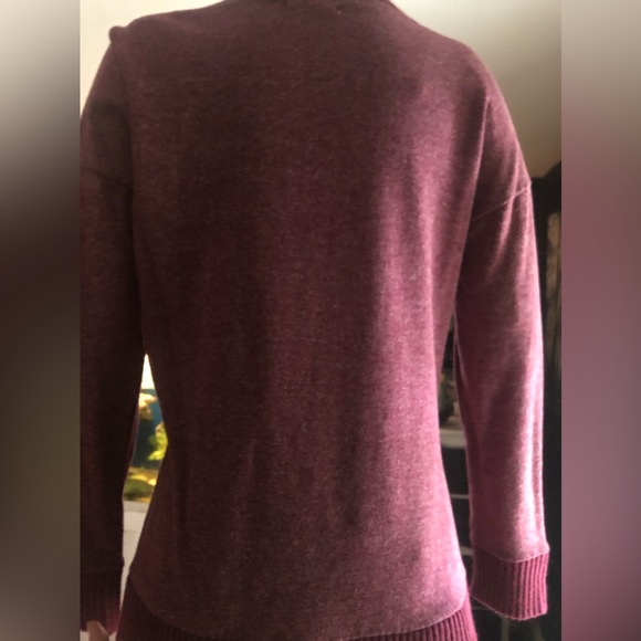 Maurice’s Small sweater - Picture 2 of 3